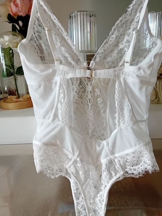 Luksusowe przesliczne body damskie 40 Next