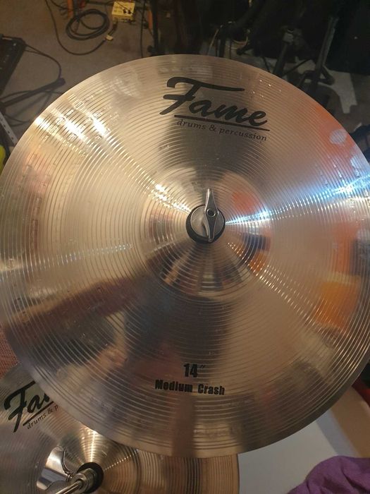 Prato Fame Reflex Crash 14" Como novo