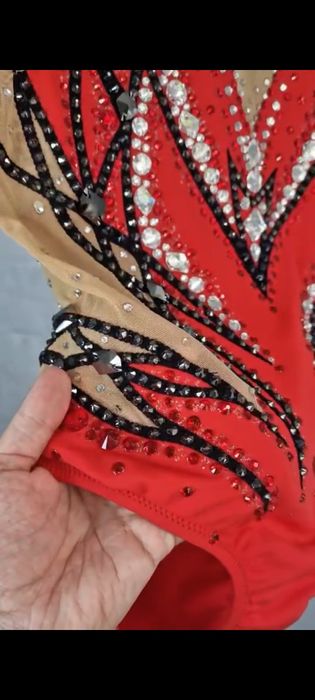 Купальник для виступів з художньої гімнастики