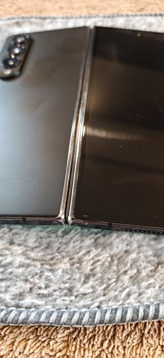 Samsung Galaxy Fold 4