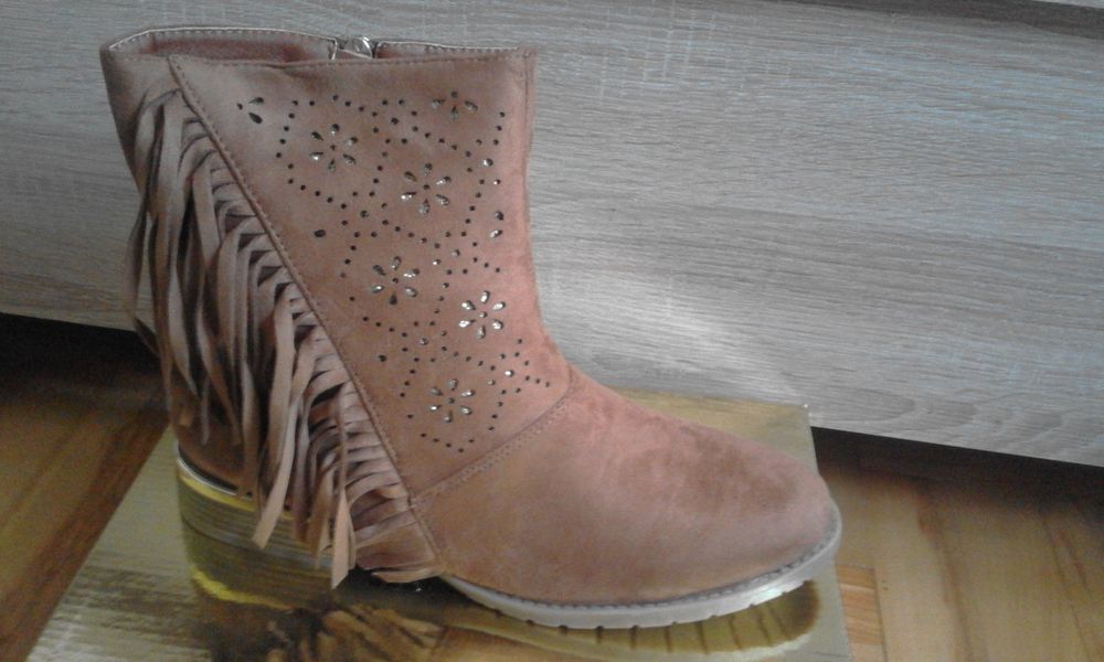 Jesienne półbuty z zamszu