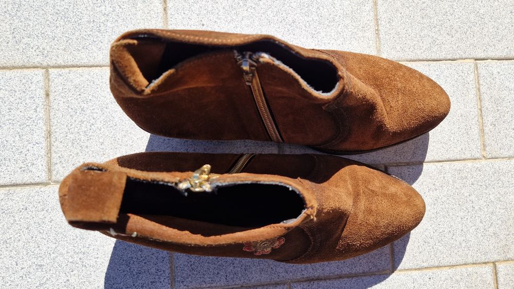 Botas de Senhora Tamanho 40