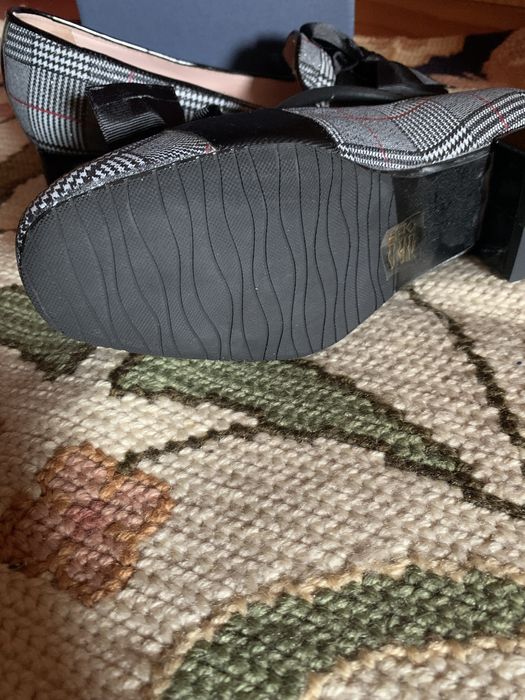 Sapato novo a estrear