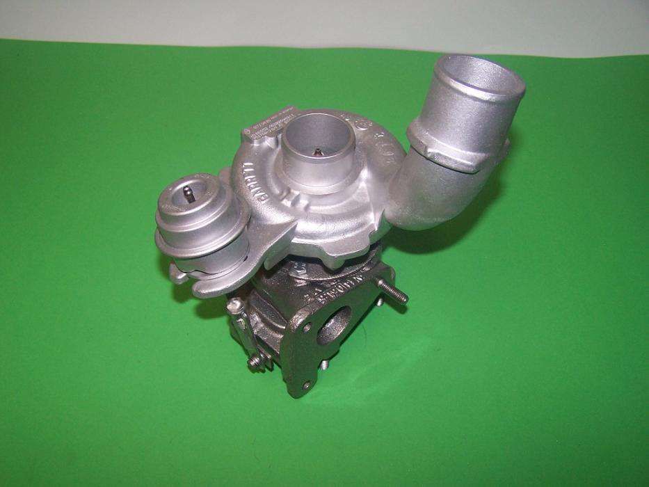 Turbina Turbosprężarka Opel Vivaro Movano Primastar Trafic 1.9 dci