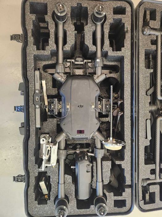 дрон DJI Phantom 4 RTK Pro plus