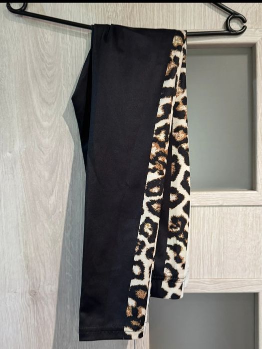 Komplet  bluza i leginsy