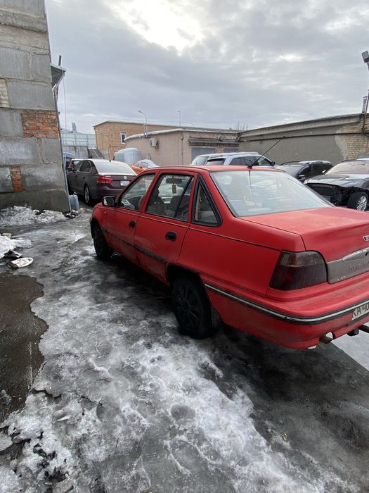 Нексія 1.5 газ бенз