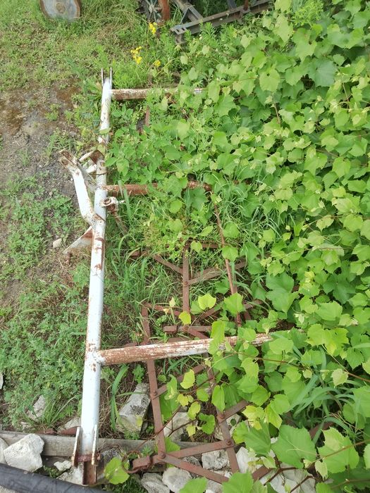 Maszyny rolnicze sprzątanie gospodarstwa