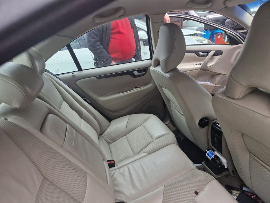 Volvo s 60   uszkodzona skrzynia biegów