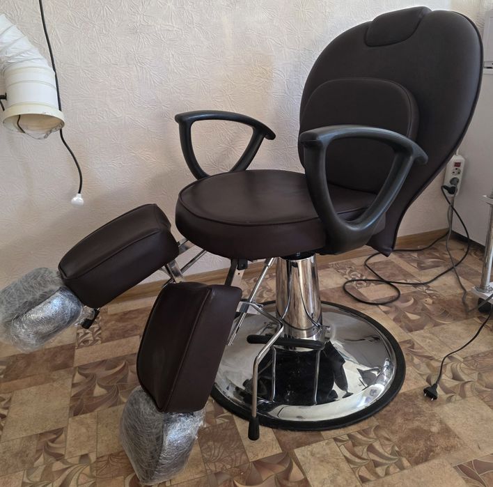 продам педикюрное кресло