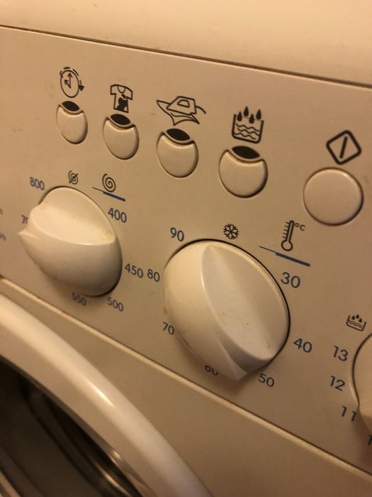 Пральна машина Indesit WIL85 на запчастини