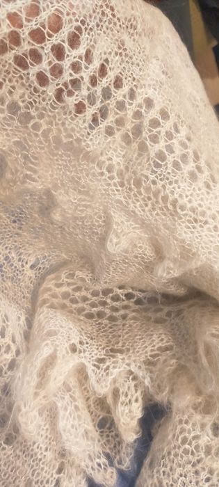 Платок паутинка.