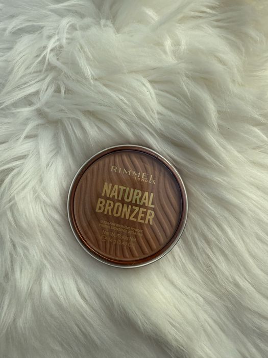 Bronzer Rimmel 001