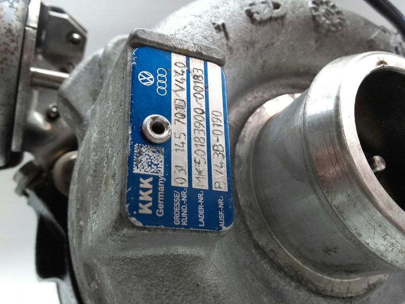 Turbo / compressor AUDI A4 Avant (8K5, B8)