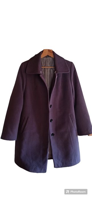 Lawendowy płaszczyk ciepły kołnierzyk porządny guziki podszewka