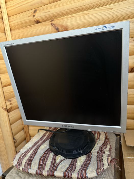 Монітор Samsung 19“