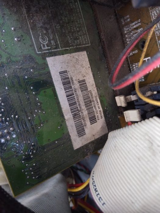 Computador Pentium antigo