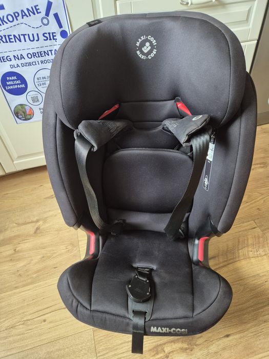 Fotelik samochodowy Maxi Cosi Titan Pro