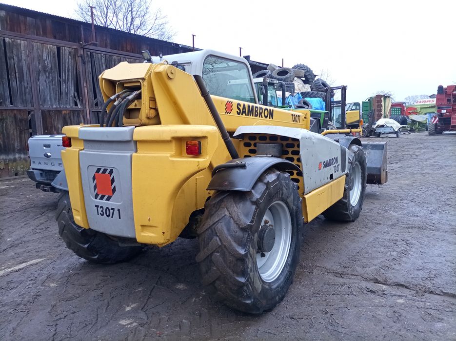 Ładowarka teleskopowa Sambron Bobcat 3071 Leasing mozliwy