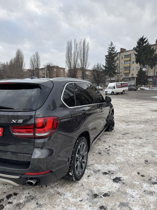 Продаж BMW x5 F15