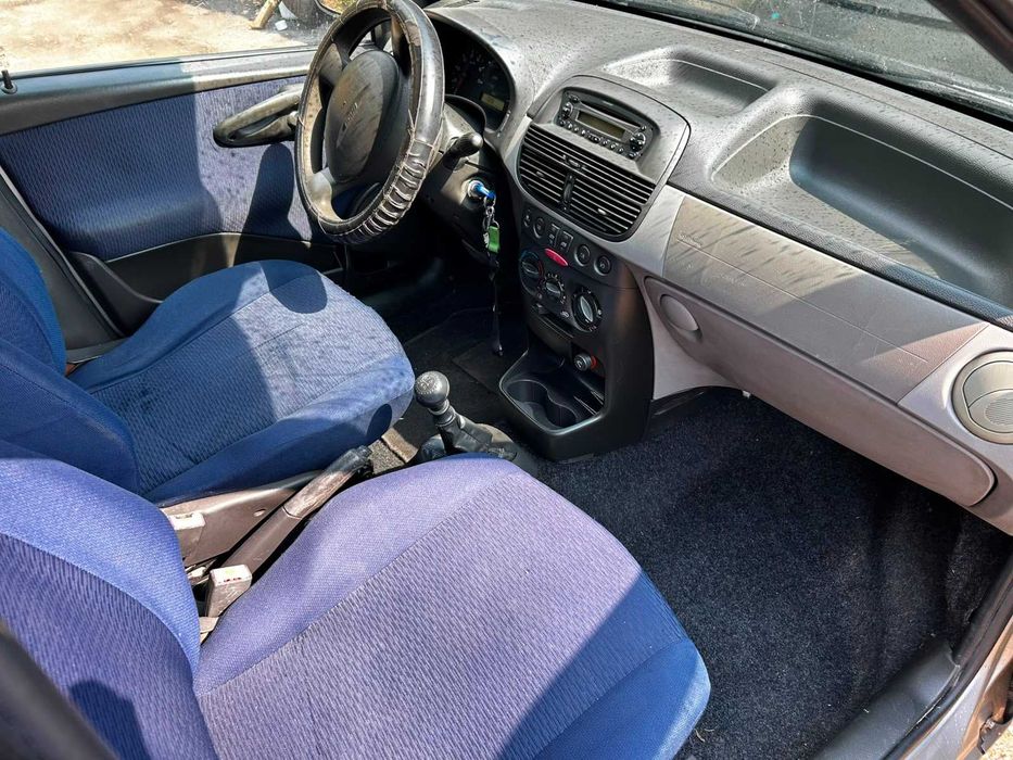 Fiat Punto 1.2 16V 80 cv