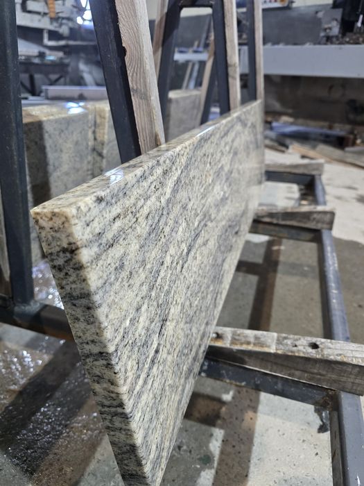 Parapety granitowe kamienne