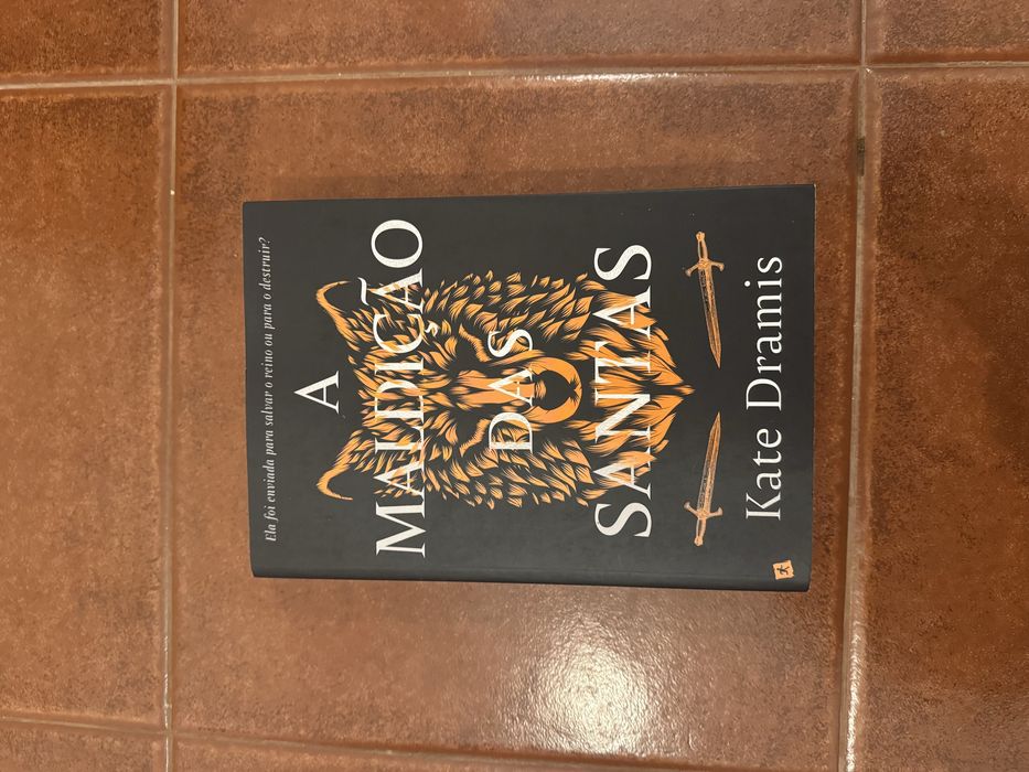 Livro- A maldição das santas