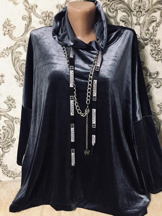 Шикарный свитер супер Батал