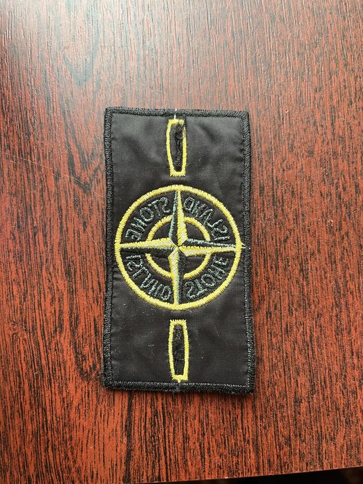 Патч stone island