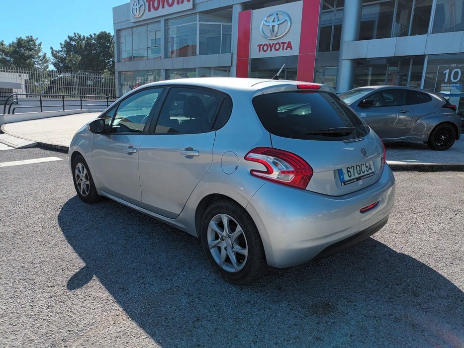 C A RR O em muito bom estado