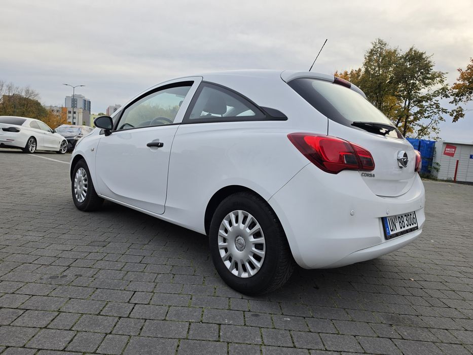 Corsa E  klima PDC  benzyna   1,2