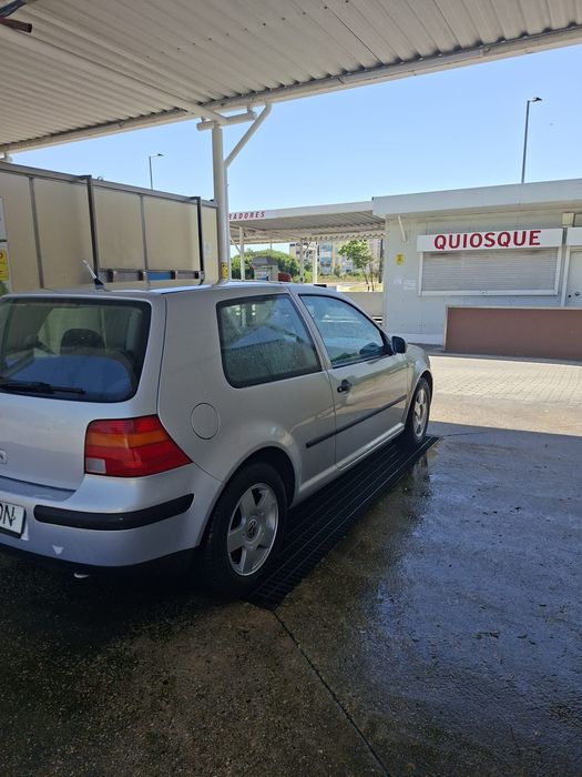 Golf4 1.4 16V Versão Confort