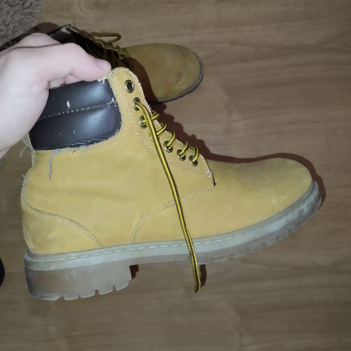 botas da Pull and bear