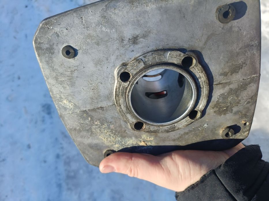 Циліндр Мінськ СРСР прохромований + радянський поршень