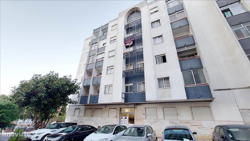 Apartamento em Sintra, Rio de Mouro — Rio de Mouro, Lisboa
