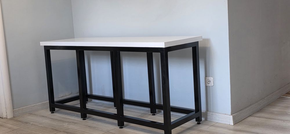 Stelaż pod akwarium