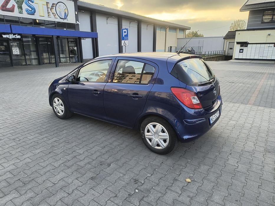 Corsa D 1.4 benzyna stan. Dobry