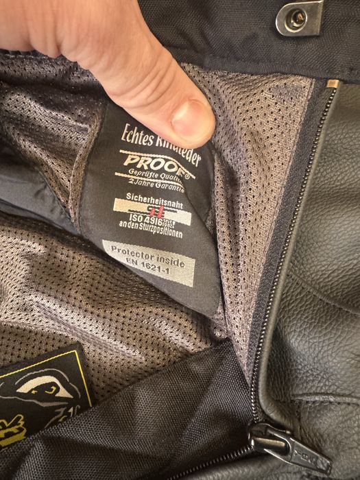 шкіряний мото костюм