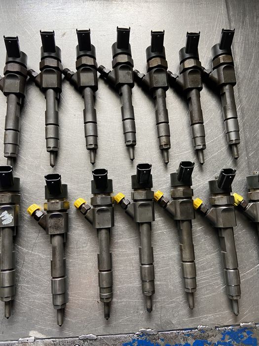 Форсунка Renault Trafic 1.9 dci