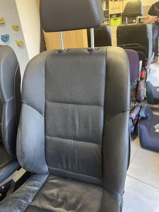 Fotele skorzane e 60