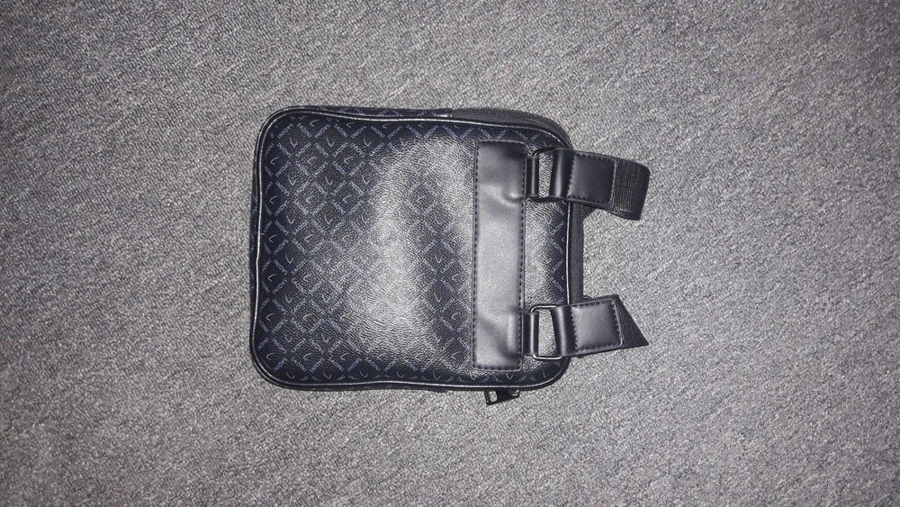 продам мужскую сумку через плече