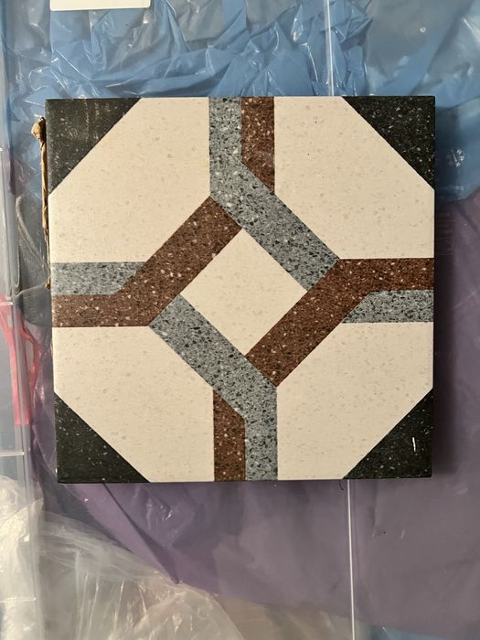 Plytki Pamesa Deco Hofer gres gatunek 1   22,3x22,3