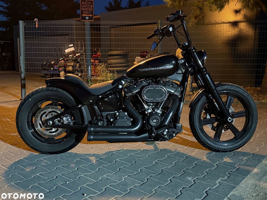 Harley-Davidson FXST 2024 Custom