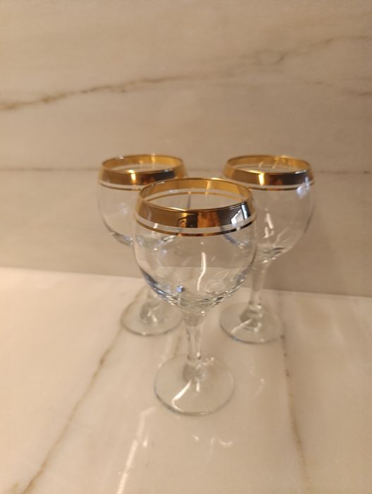 Conjunto de vários copos novos