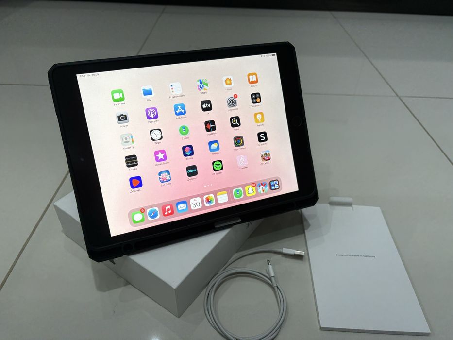 Ipad 8 - pojemność 32GB