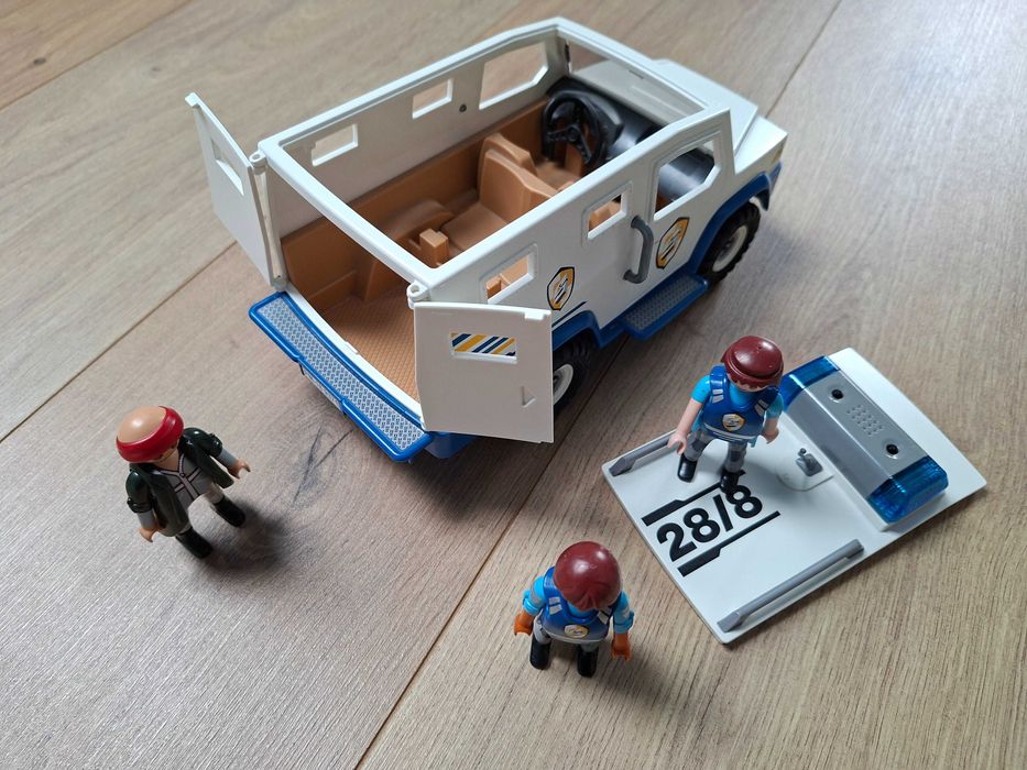 Playmobil policja konwój