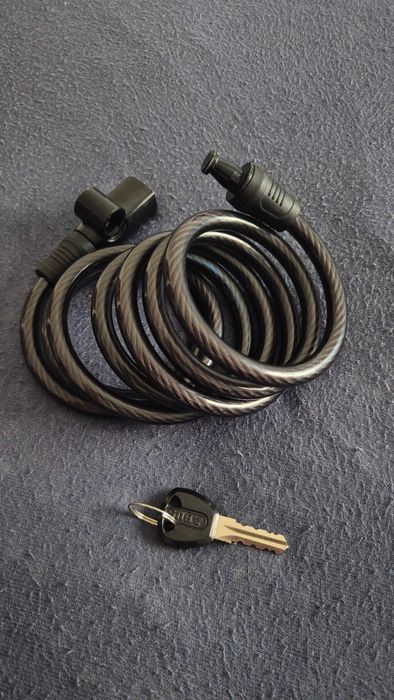 Cadeado de bicicleta  / Bicycle cable lock