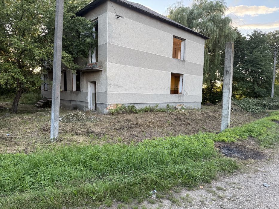 Приміщення Під будь-яку діяльність . Виробництво , Офіс , Склад