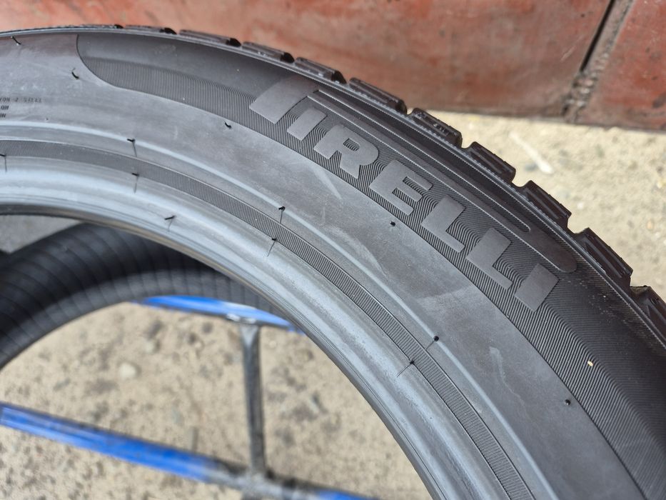 255/45/19 R19 Pirelli Sottozero 3 TO 4шт ціна за 1шт шини