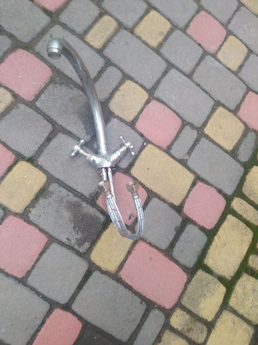 Змішувач для кухні